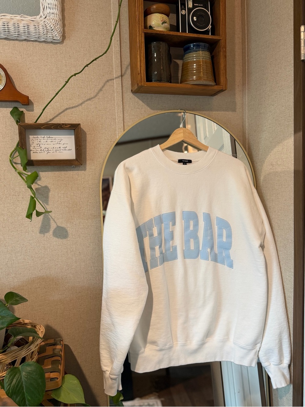 'THE BAR' Crewneck